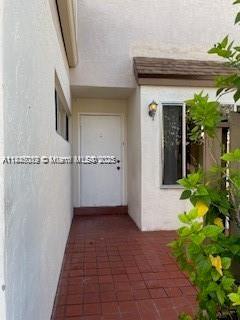 879 NW 81st Way 4 FL