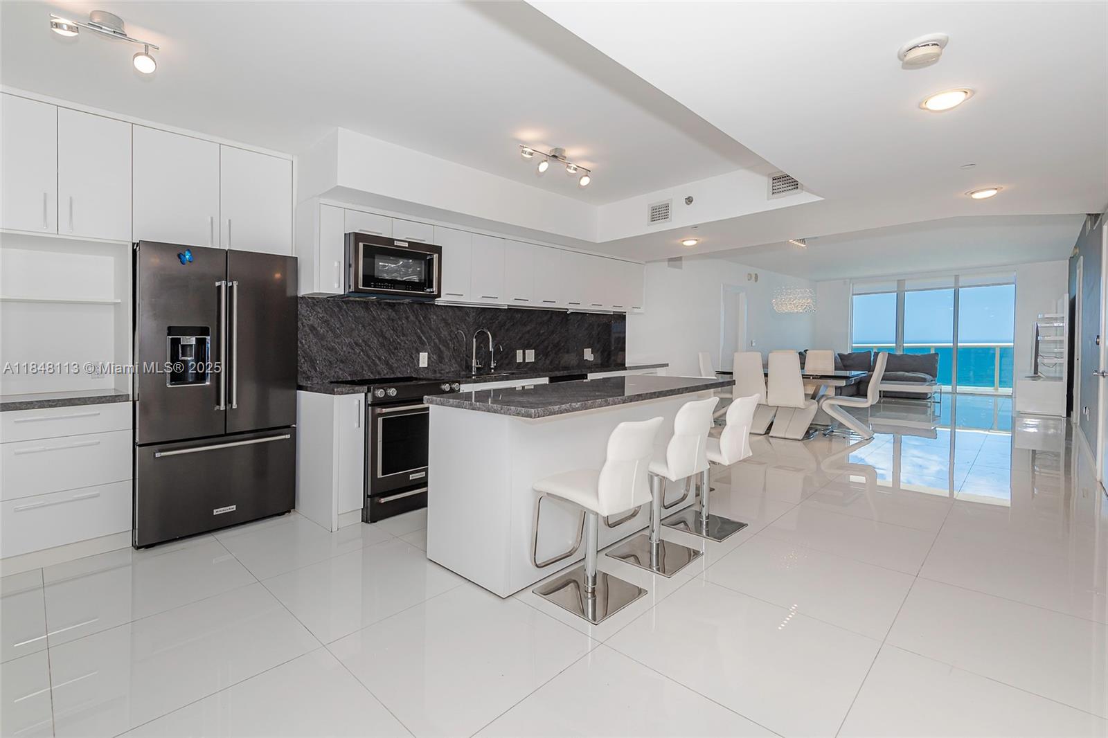 1850 S Ocean Dr 2702 FL