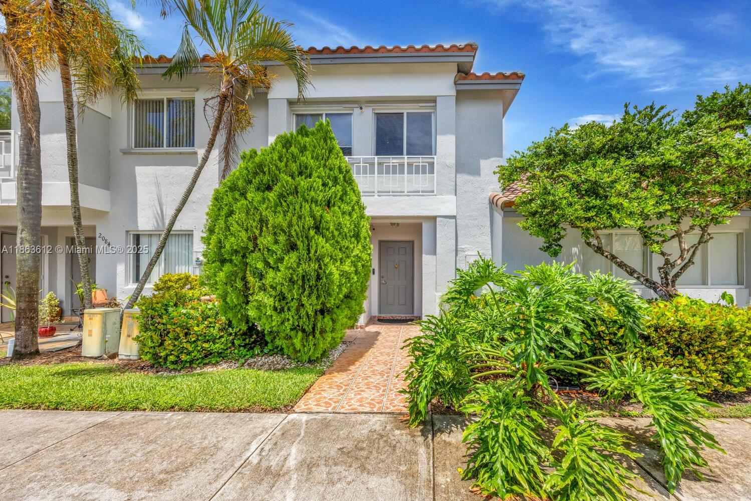 20839 NW 4th St Pembroke Pines FL