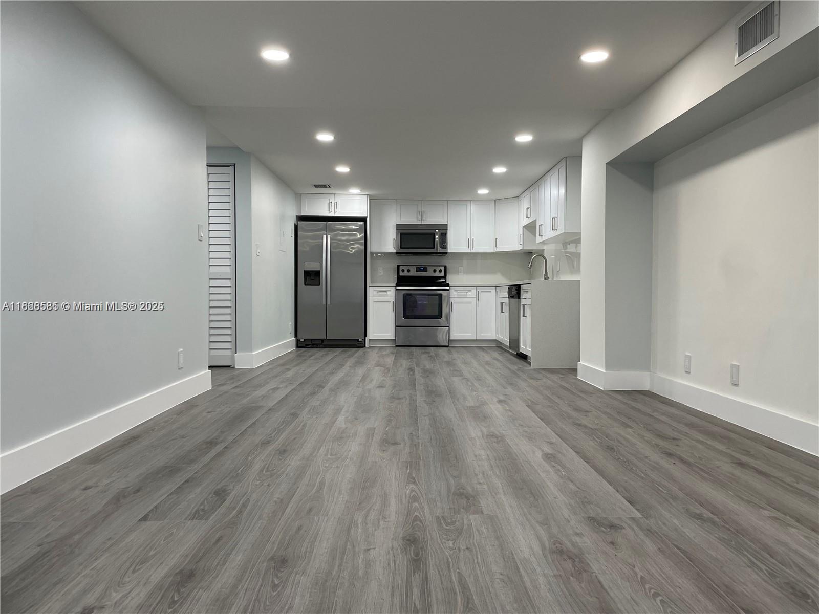 4725 SW 62nd Ave 103 #103 Davie FL